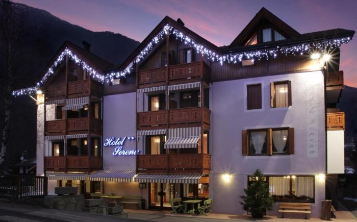 Hotel Serena ディマーロ エクステリア 写真